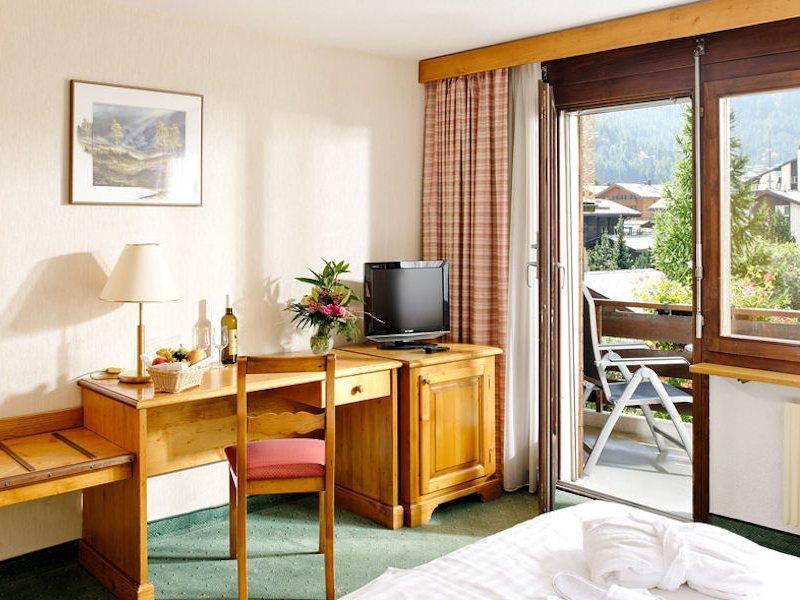 Hotel Ambassador Zermatt Luaran gambar